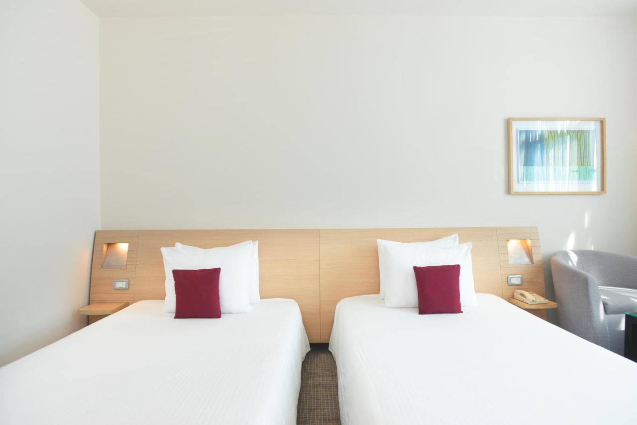 Novotel Pau Pyrenees Lescar Exteriér fotografie